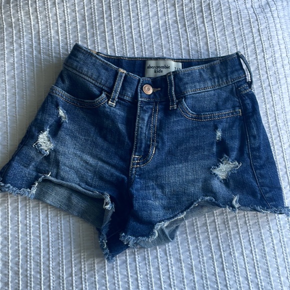 Abercrombie Kids Girls Jean Demin Shorts 7/8 - Picture 2 of 4